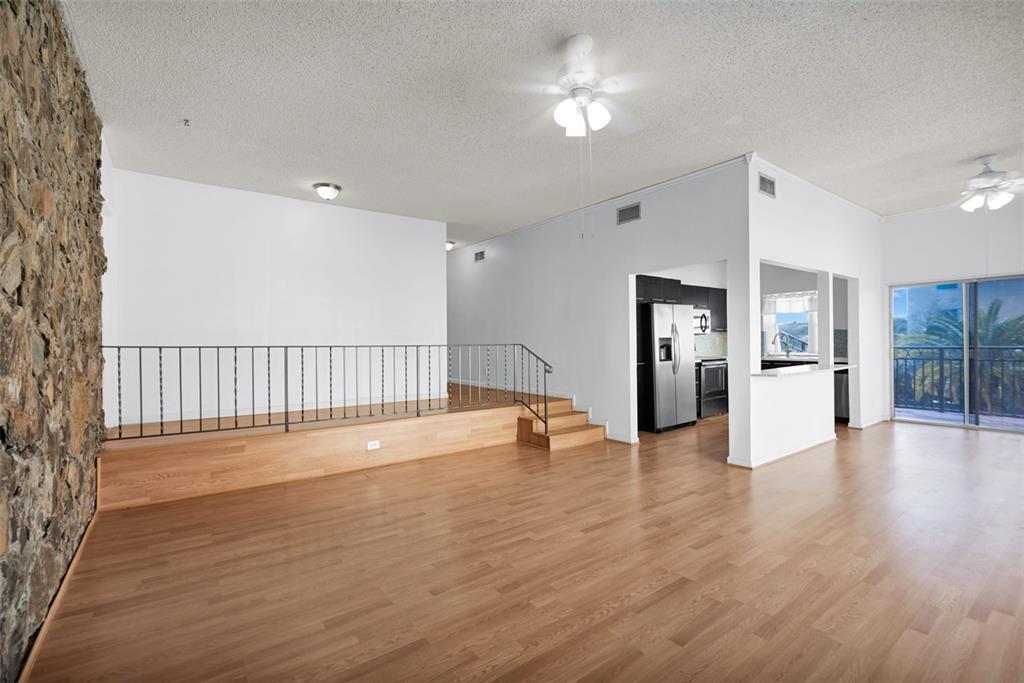 EMERALD ISLES WEST PHASE 1 CONDO - Residential Lease