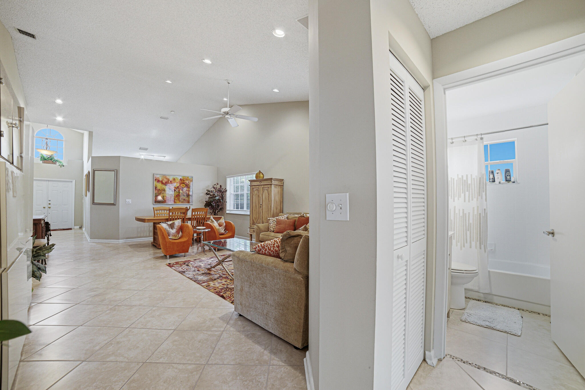 EMERALD POINTE 1 - Residential Lease