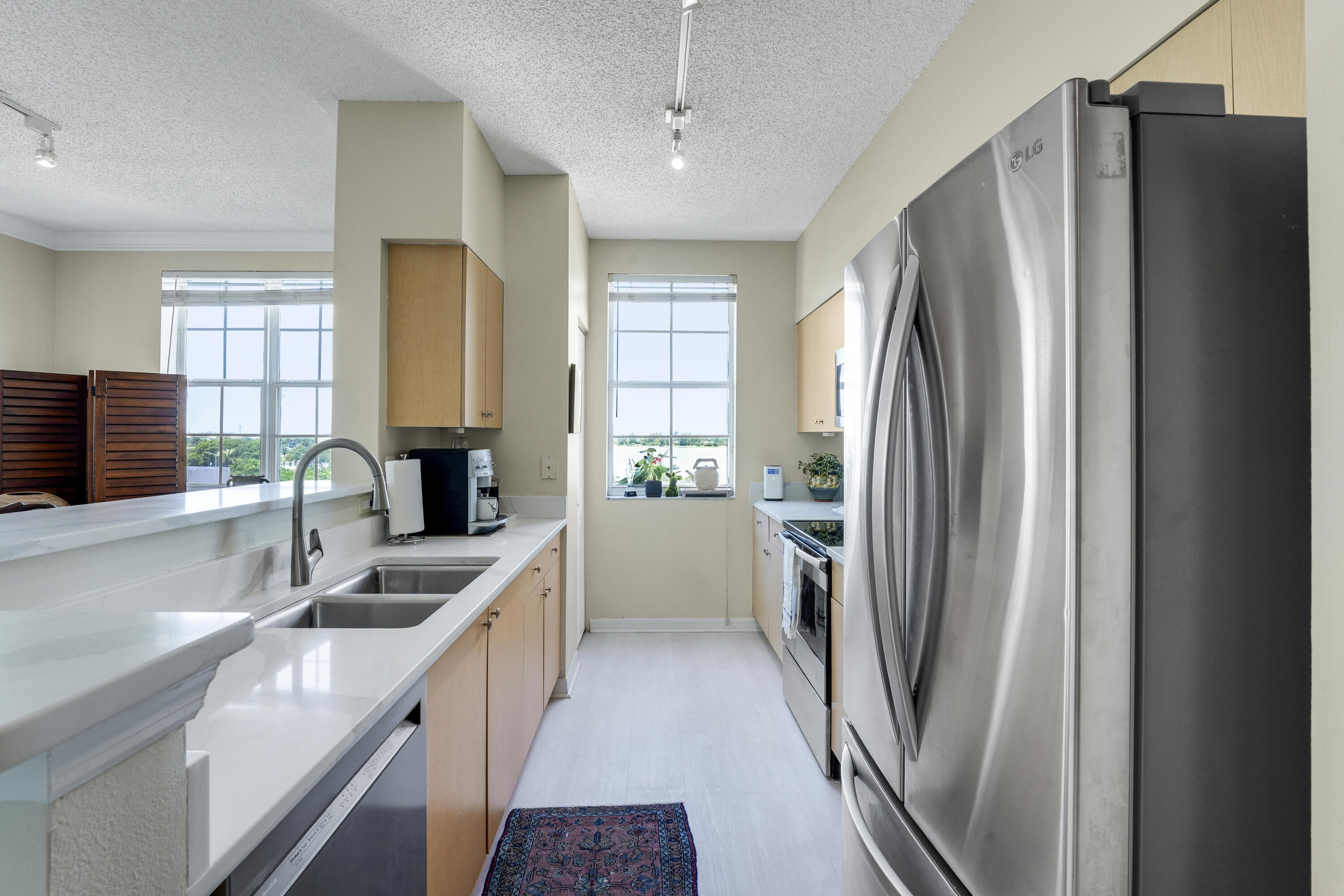 MONTECITO PALM BEACH CONDO - Residential