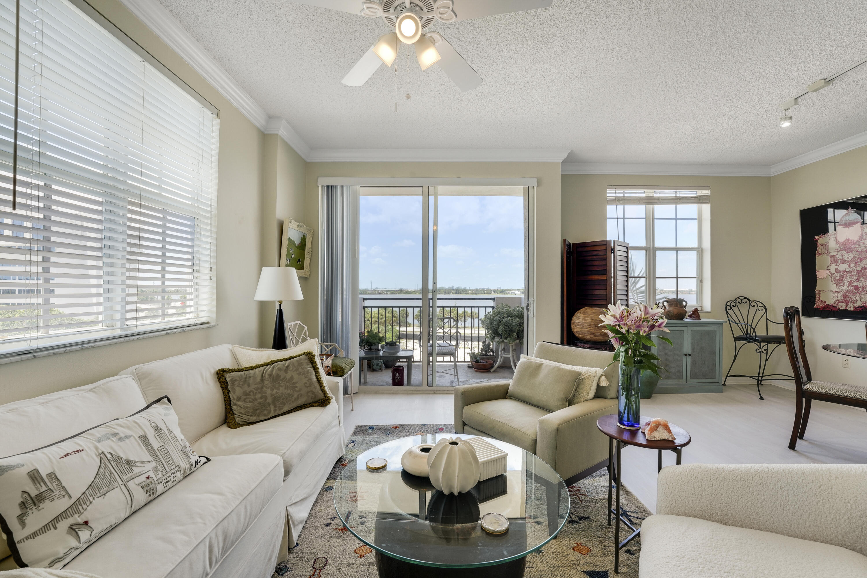 MONTECITO PALM BEACH CONDO - Residential