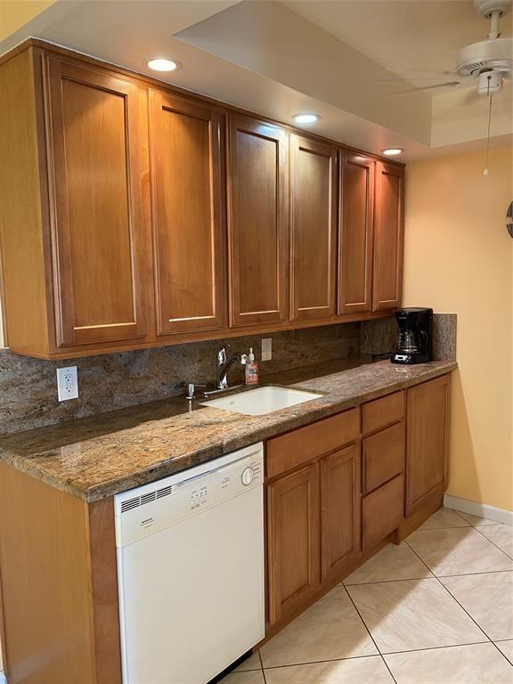 View photos, virtual tours, details... 3012 Westbury F 3012