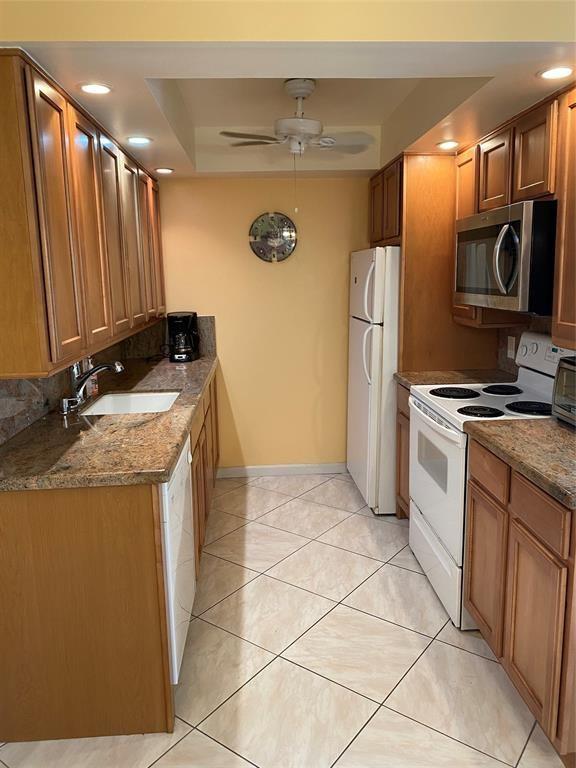 View photos, virtual tours, details... 3012 Westbury F 3012