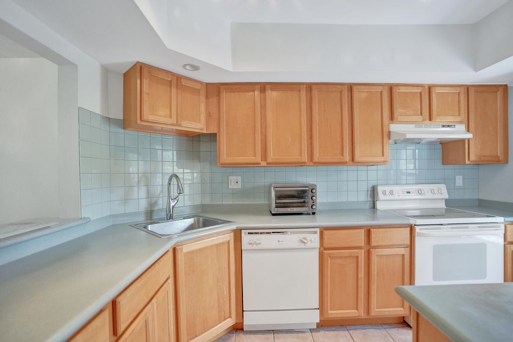 Photo of 900 SW 12th Street #100, Fort Lauderdale, FL 33315 (MLS # B26013159)