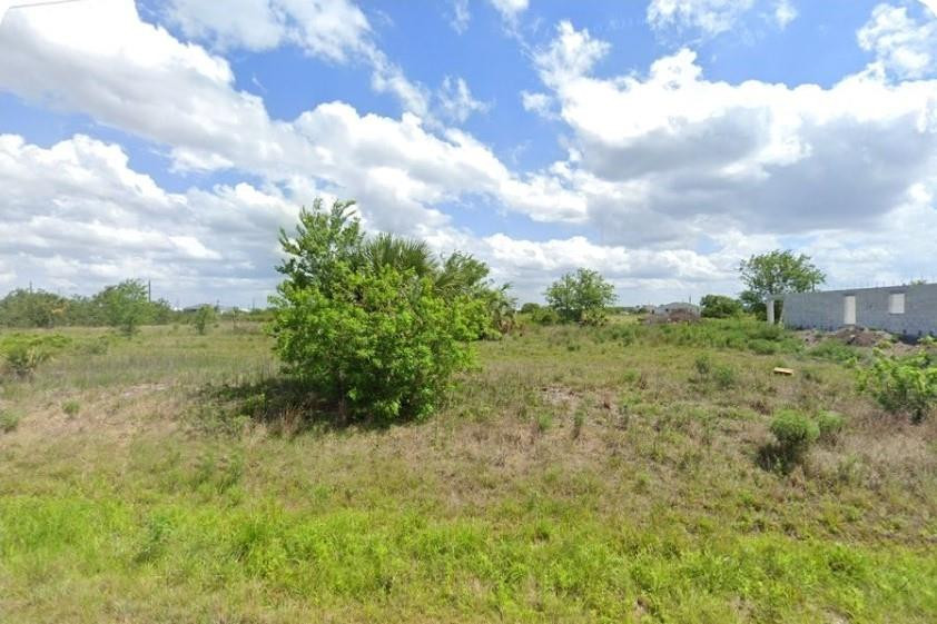 Banyan Village - Land