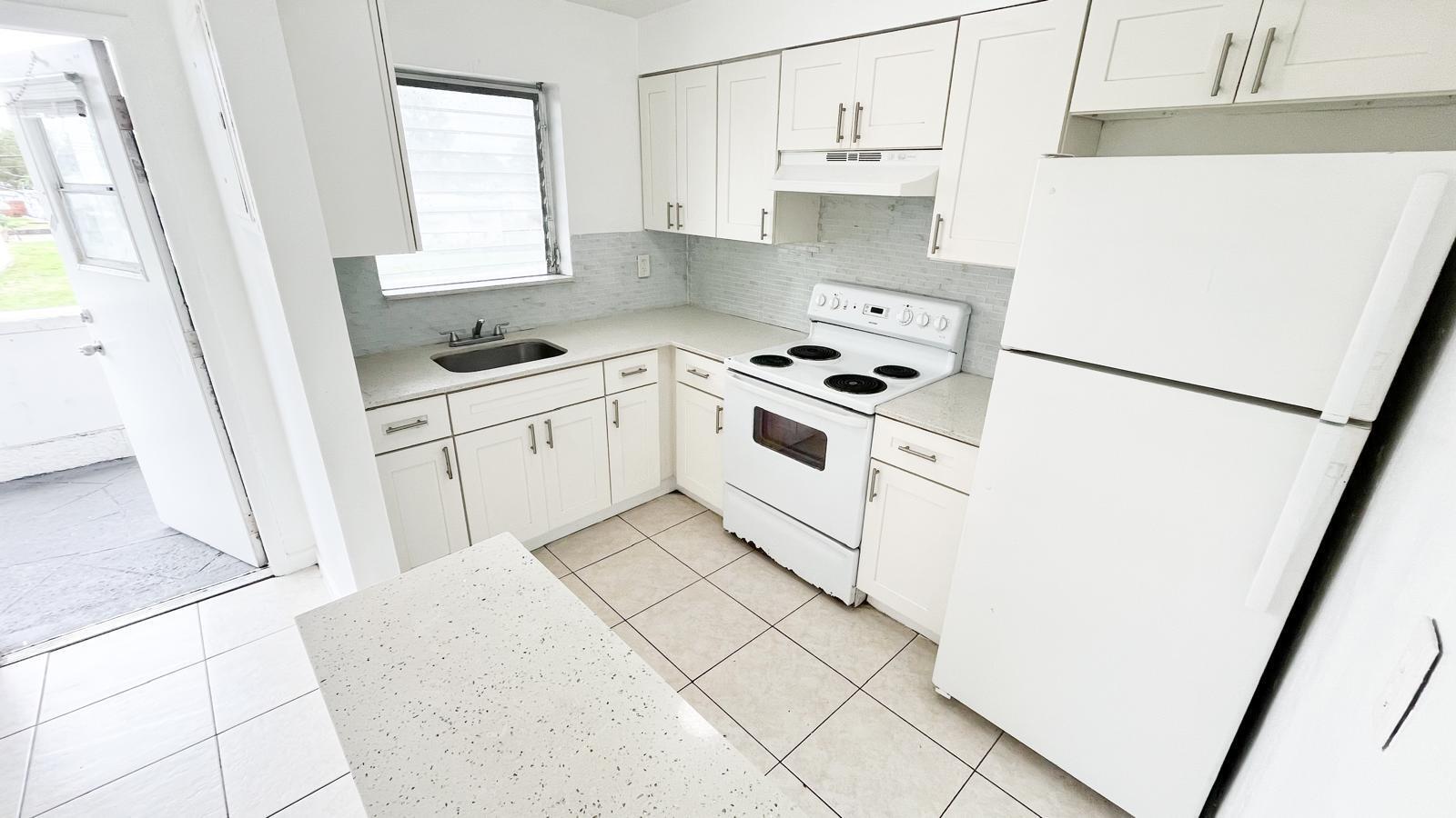 MARGATE 3RD ADD-RESUB OF POR - Residential Lease