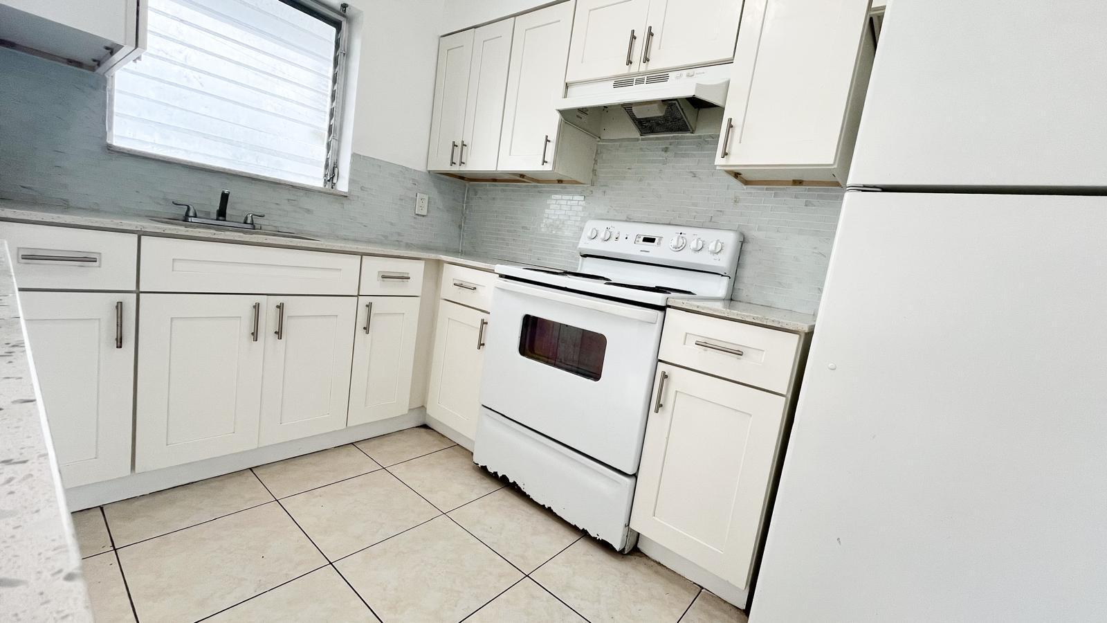 MARGATE 3RD ADD-RESUB OF POR - Residential Lease