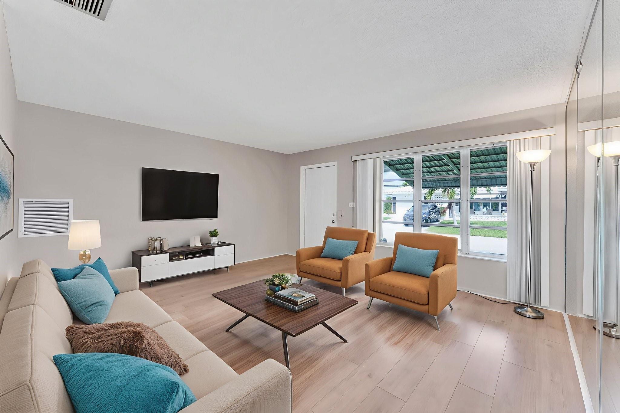 MAINLANDS OF TAMARAC LAKE - Residential