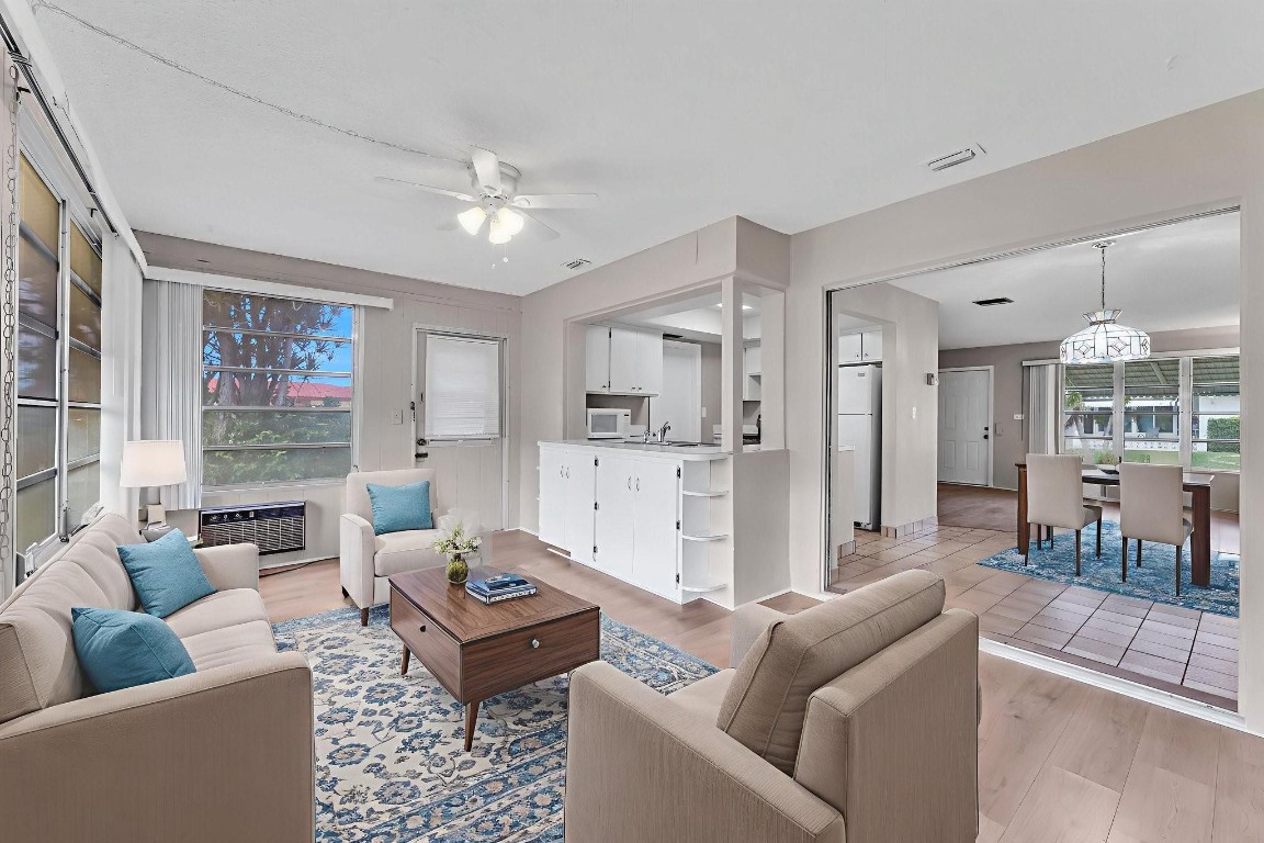 MAINLANDS OF TAMARAC LAKE - Residential