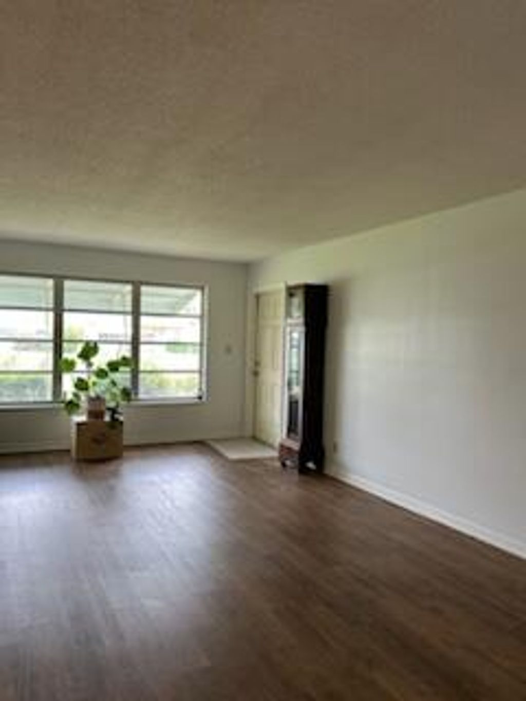 Photo of 170 High Point Terrace E #B, Delray Beach, FL 33445 (MLS # R10983190)