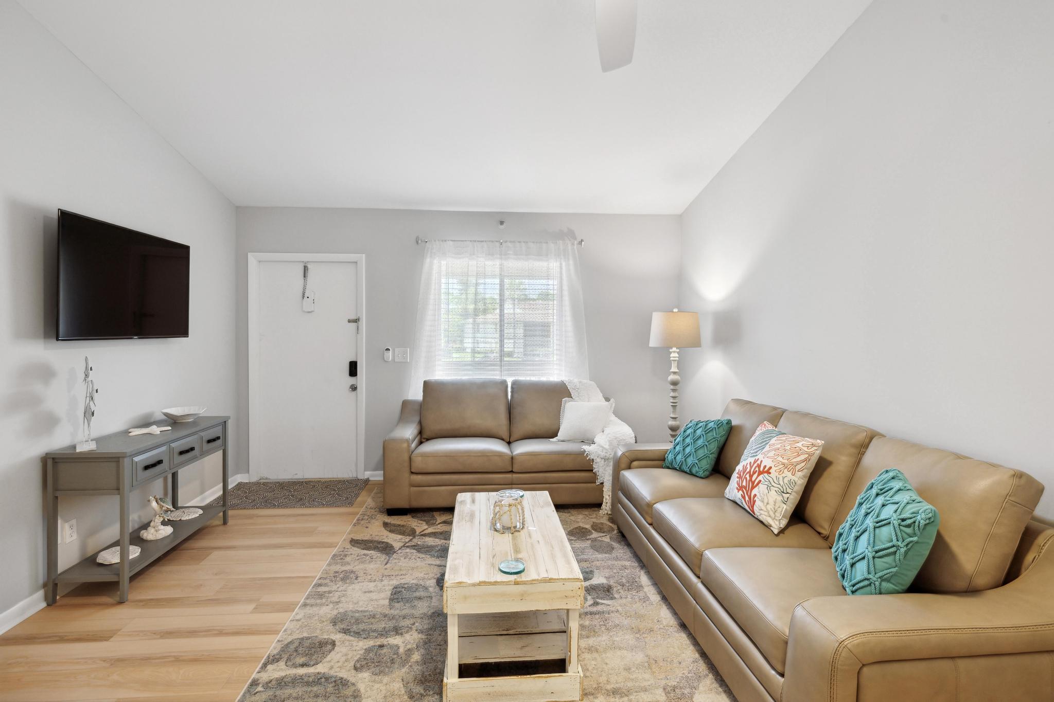 CHASEWOOD OF JUPITER CONDO - Residential Lease