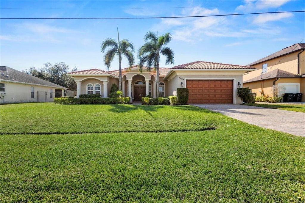 Photo of 5829 NW Zenith Drive, Port Saint Lucie, FL 34986 (MLS # R11142336)
