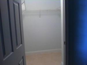 RIVERSIDE VILLAS - Residential