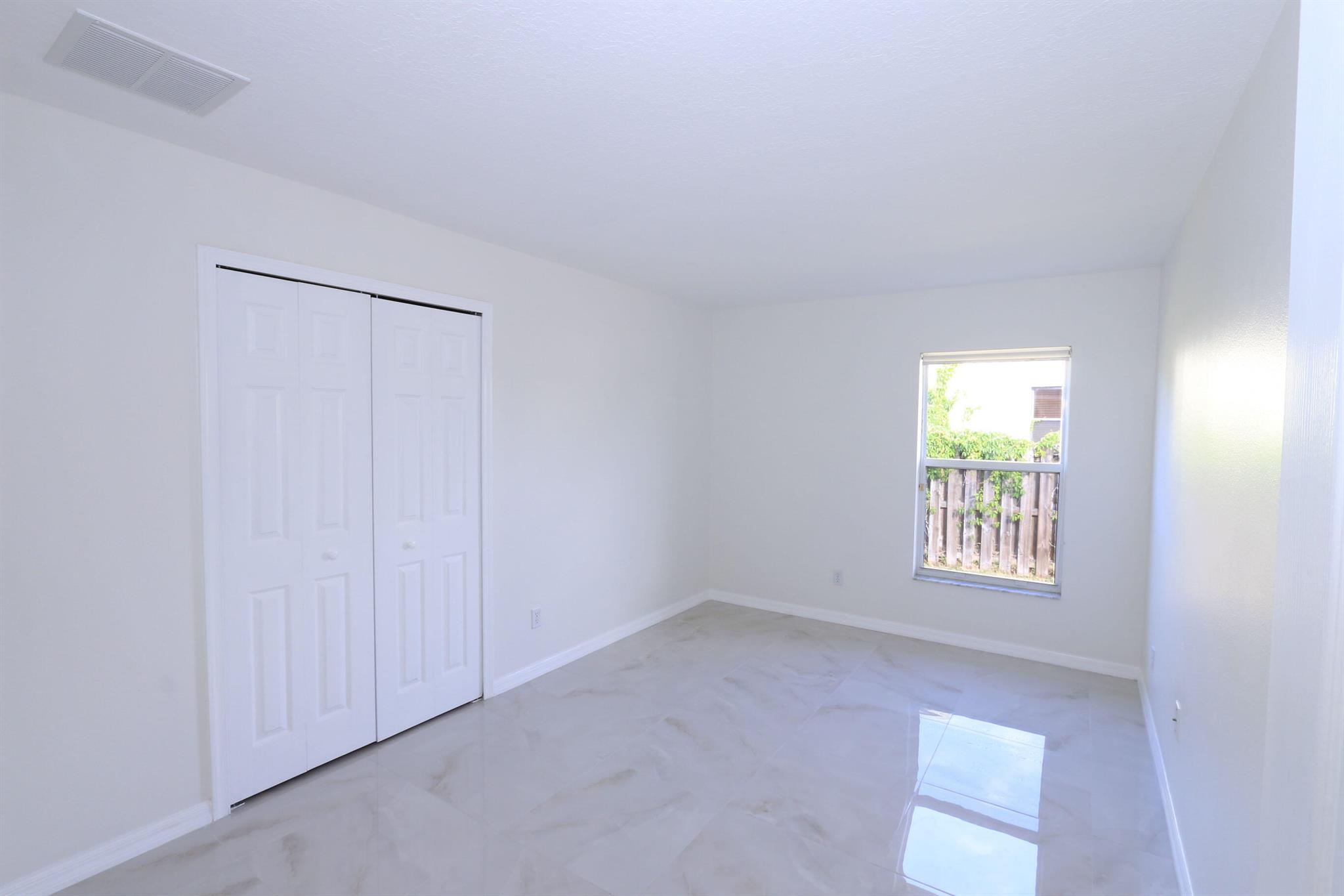 PORT ST LUCIE SECTION 39 - Residential