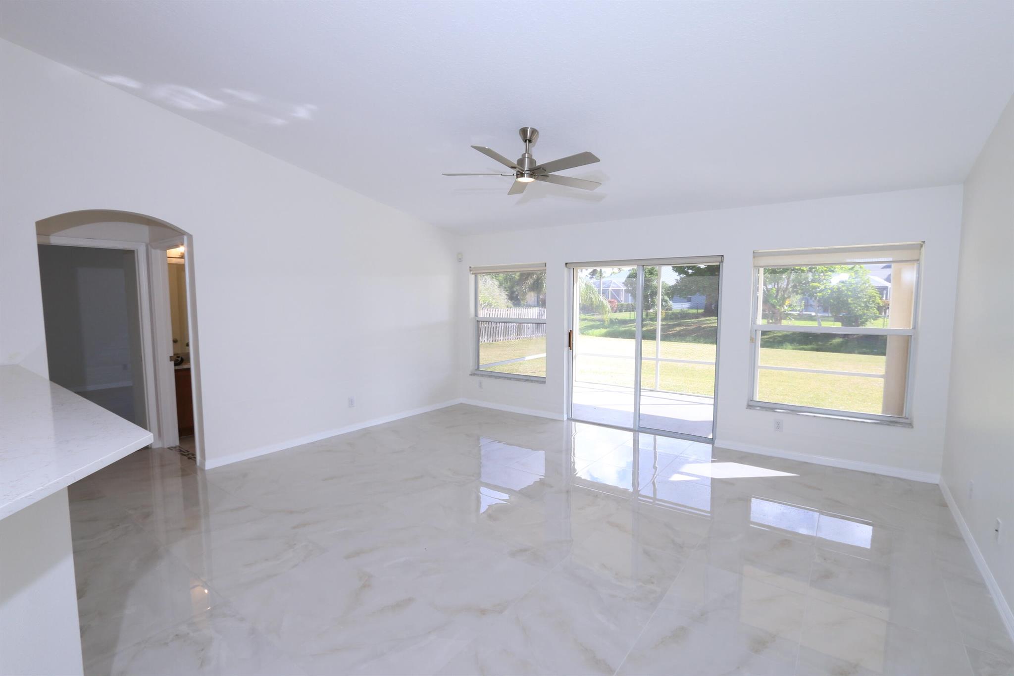 PORT ST LUCIE SECTION 39 - Residential