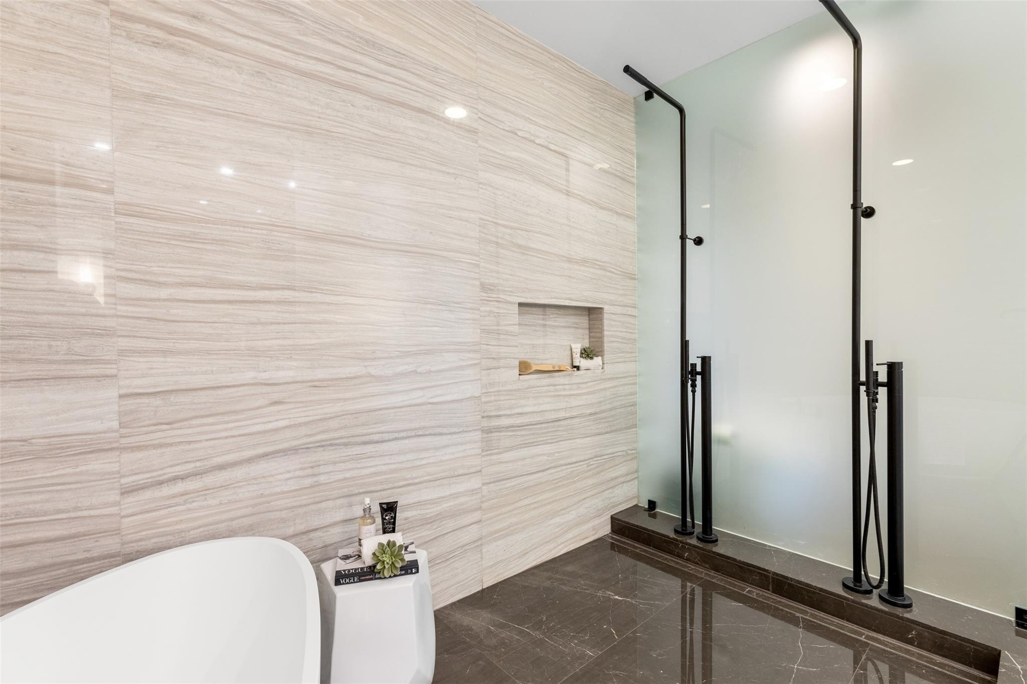 Auberge Beach Residences - Residential