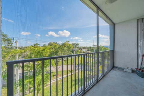 Tiny photo for 7541 NW 16th Street #1411, Plantation, FL 33313 (MLS # B26015330)