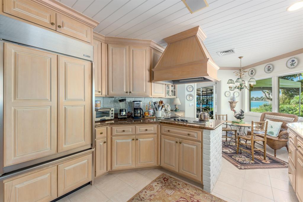 JUPITER INLET COLONY - Land