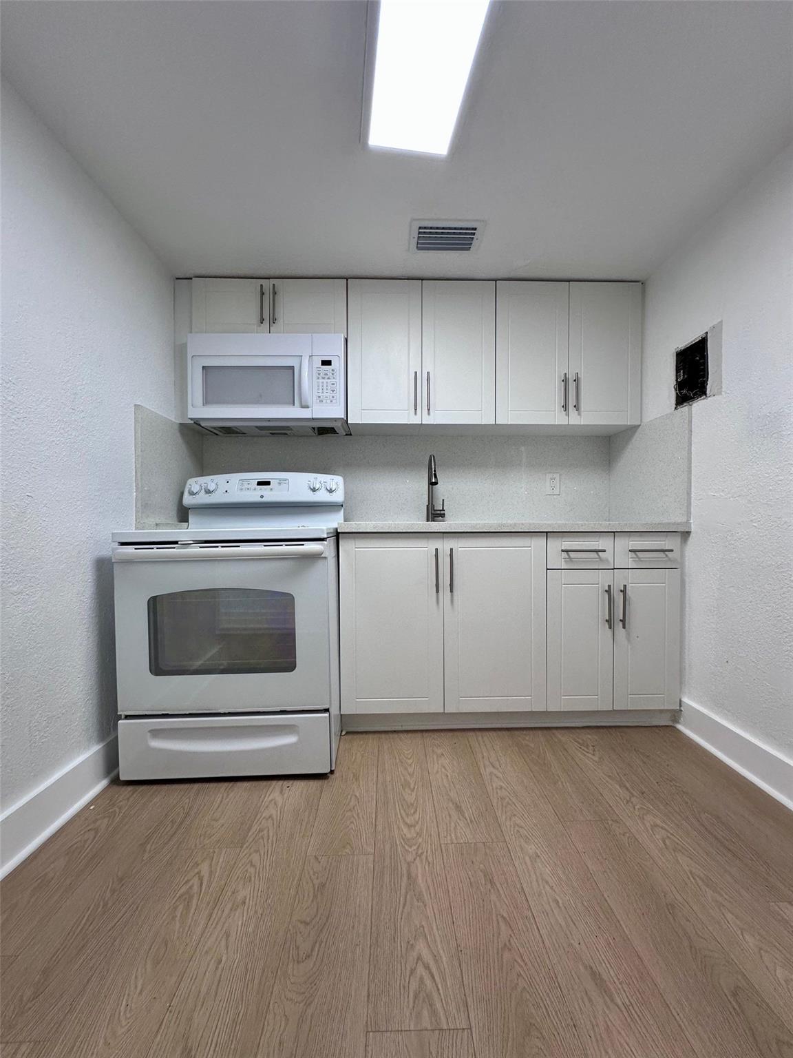 North Silver Crest Add - Residential Lease