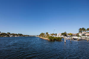 OAK HARBOUR CONDS I THRU IV IN OR4708P958,4819P1,6 - Residential