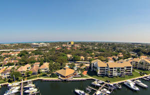 OAK HARBOUR CONDS I THRU IV IN OR4708P958,4819P1,6 - Residential