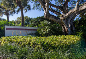 OAK HARBOUR CONDS I THRU IV IN OR4708P958,4819P1,6 - Residential