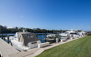 OAK HARBOUR CONDS I THRU IV IN OR4708P958,4819P1,6 - Residential