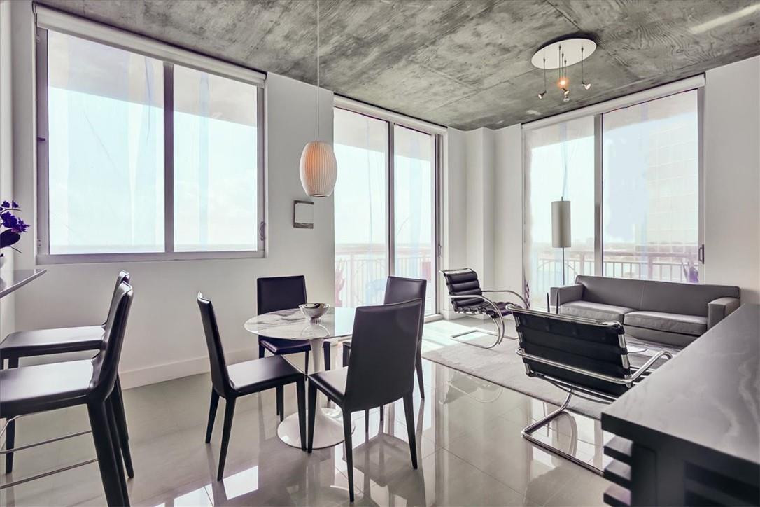 Edge condo - Residential