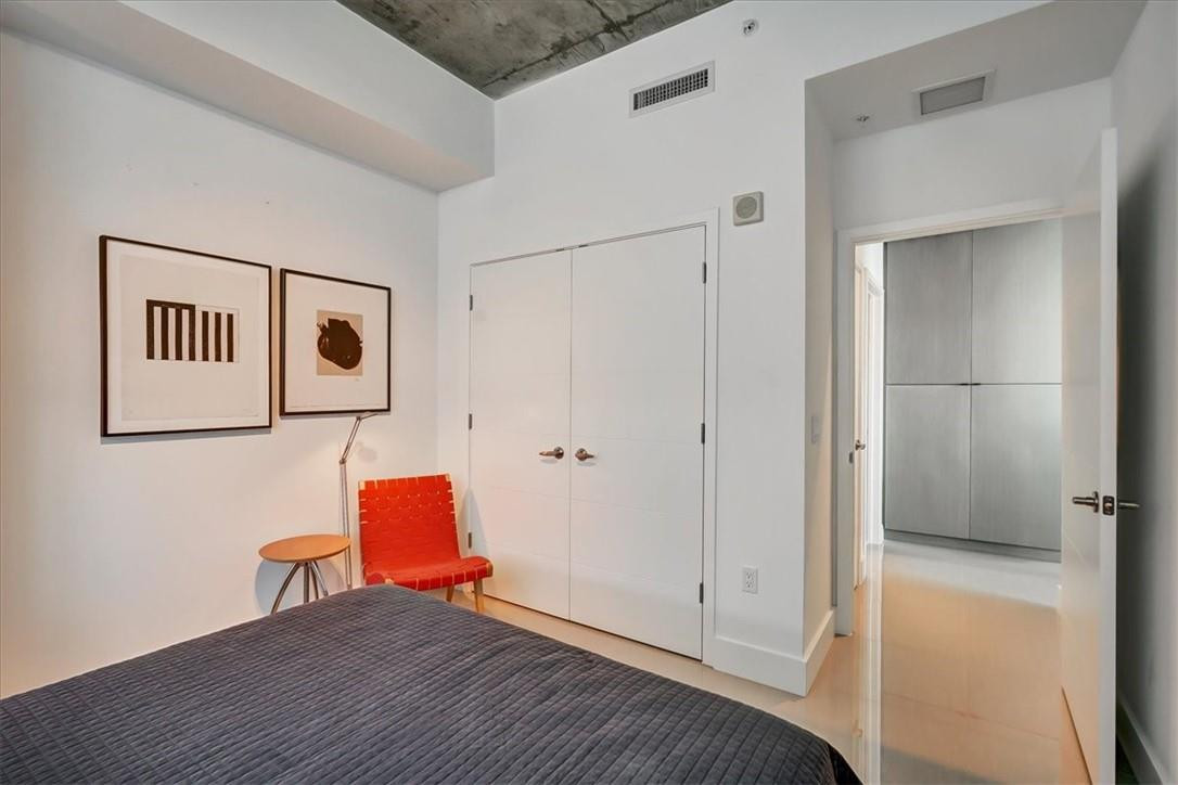 Edge condo - Residential