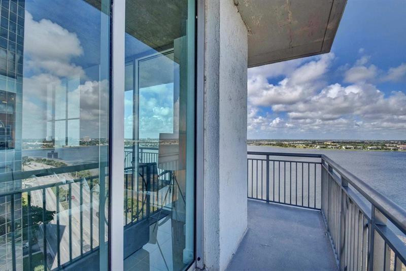 Edge condo - Residential