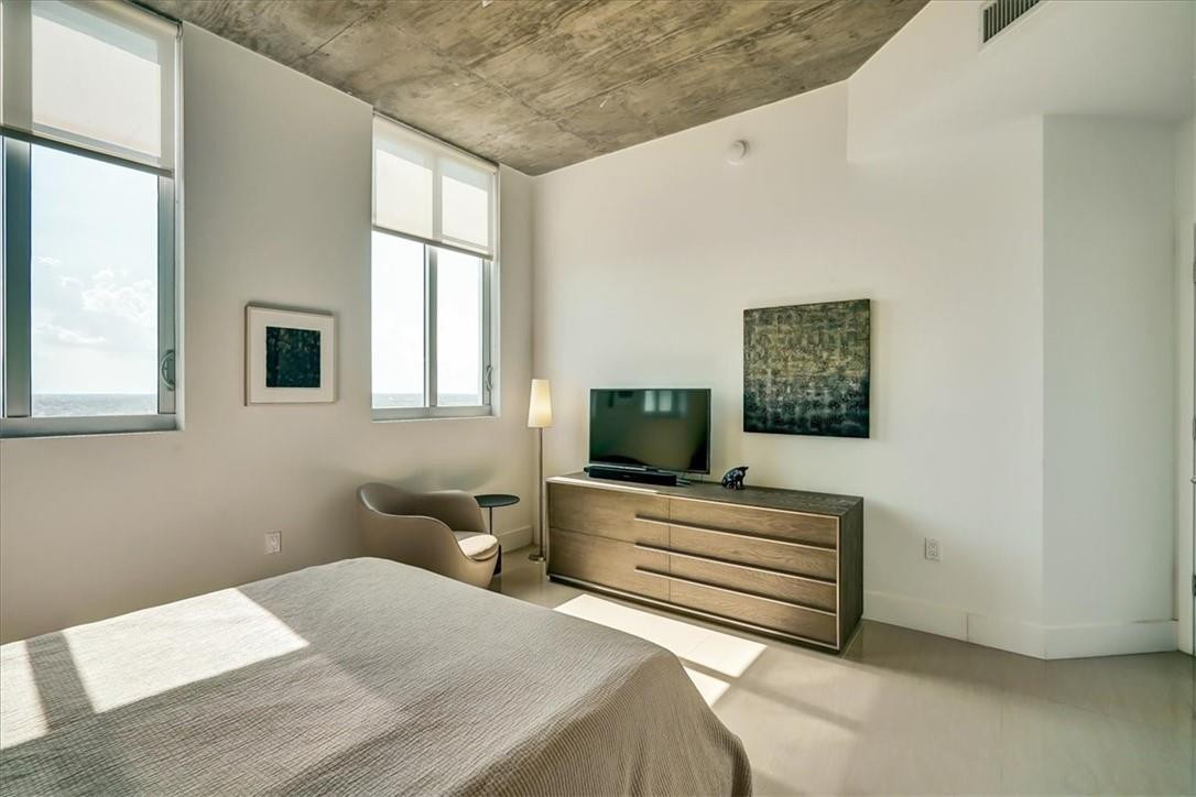 Edge condo - Residential