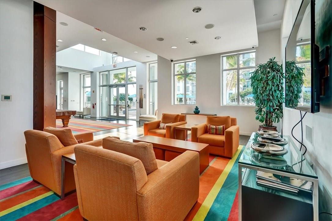 Edge condo - Residential