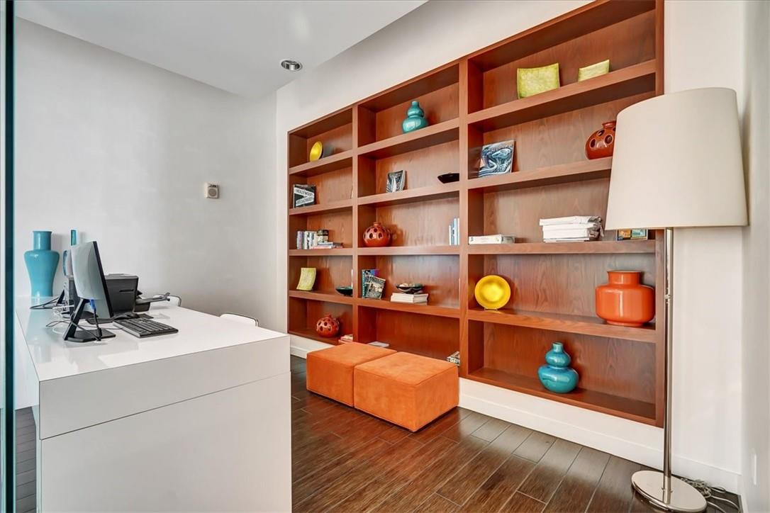 Edge condo - Residential