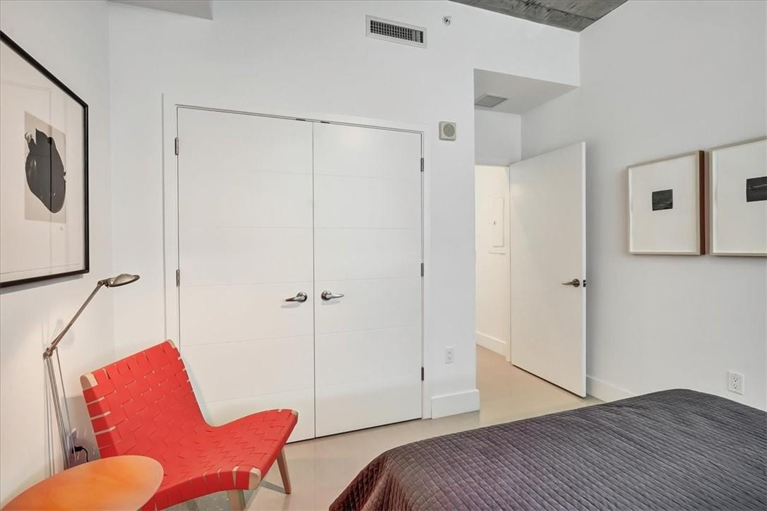 Edge condo - Residential