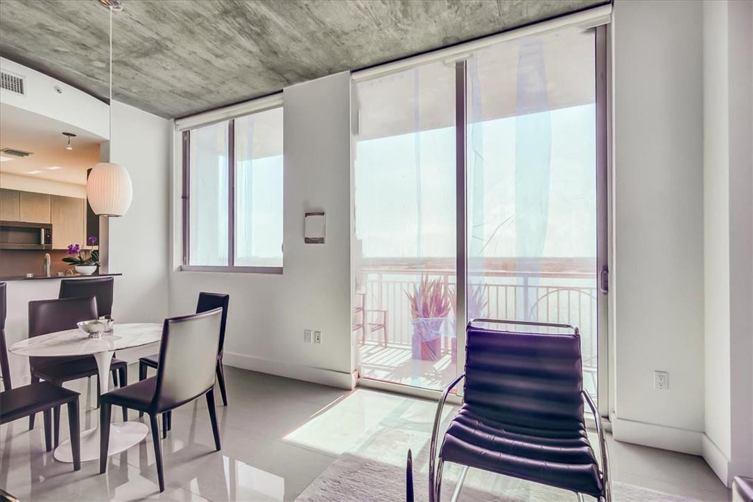 Edge condo - Residential