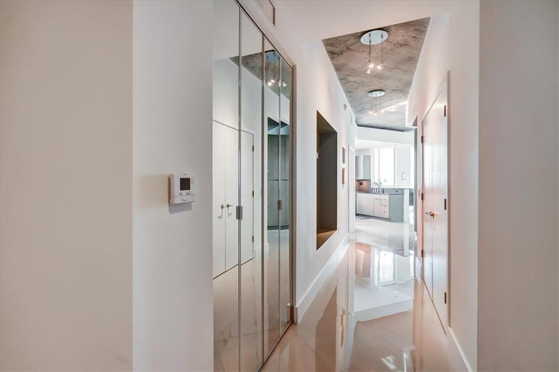 Edge condo - Residential
