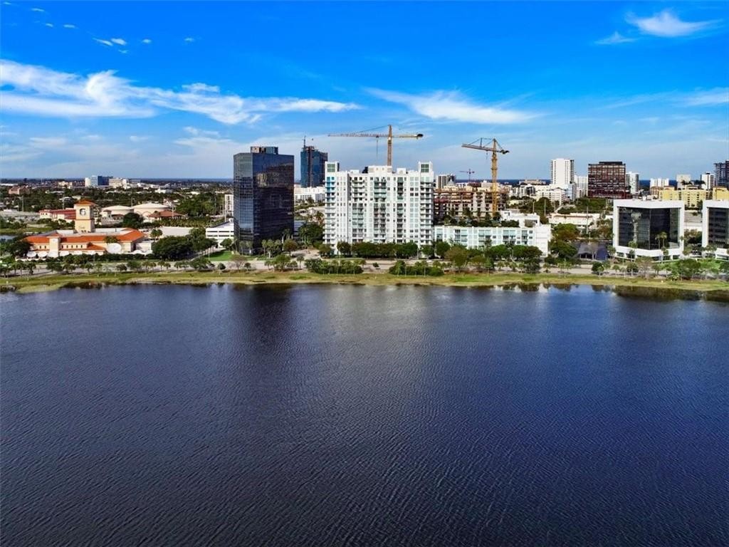 Edge condo - Residential