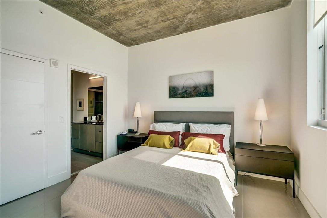 Edge condo - Residential