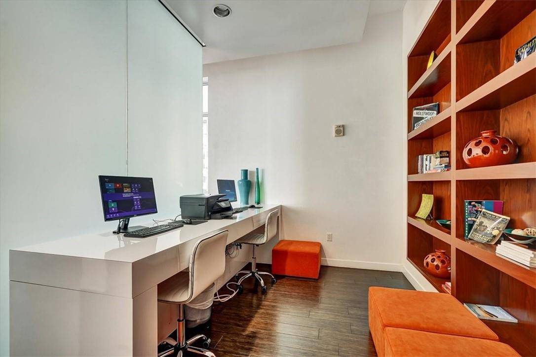 Edge condo - Residential