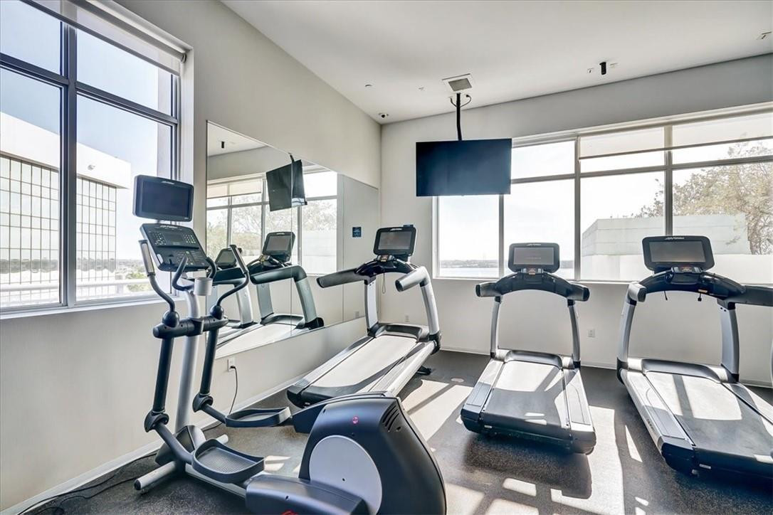 Edge condo - Residential