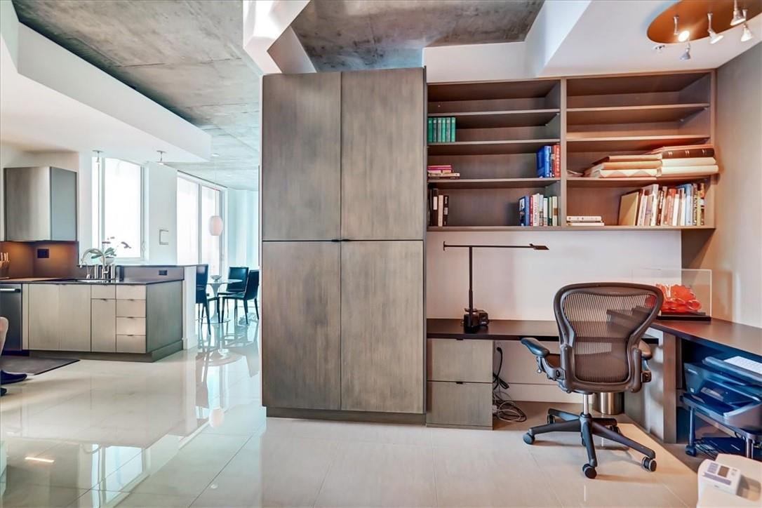 Edge condo - Residential