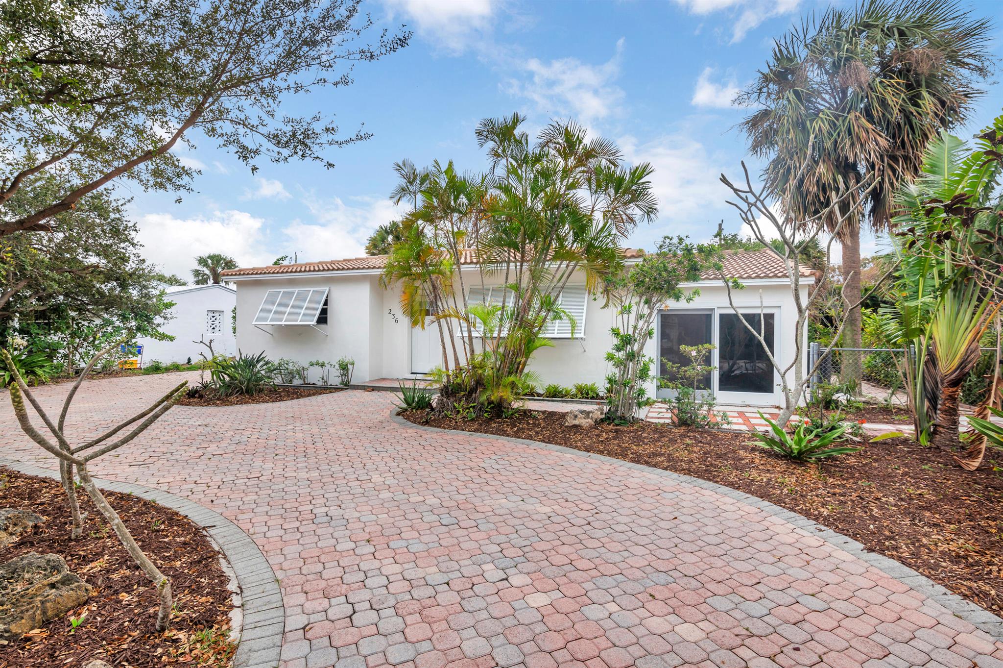 GLADEPORT - Residential Lease