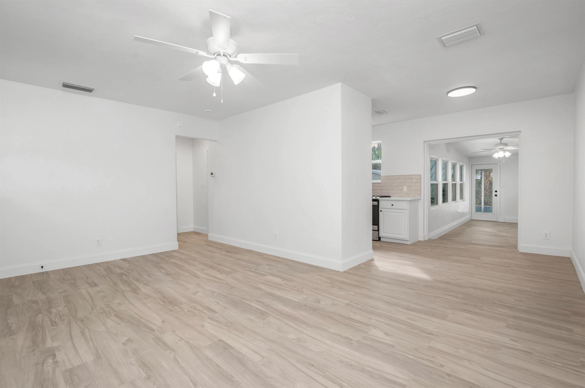 GLADEPORT - Residential Lease