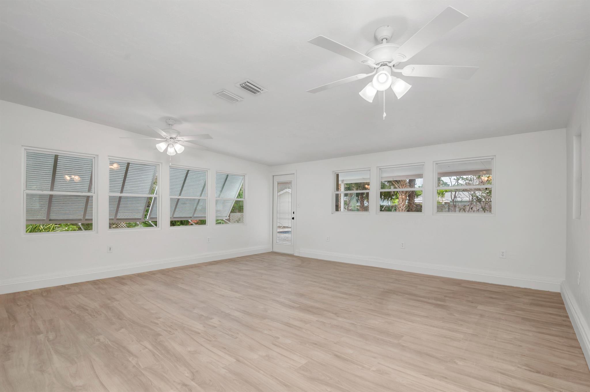 GLADEPORT - Residential Lease