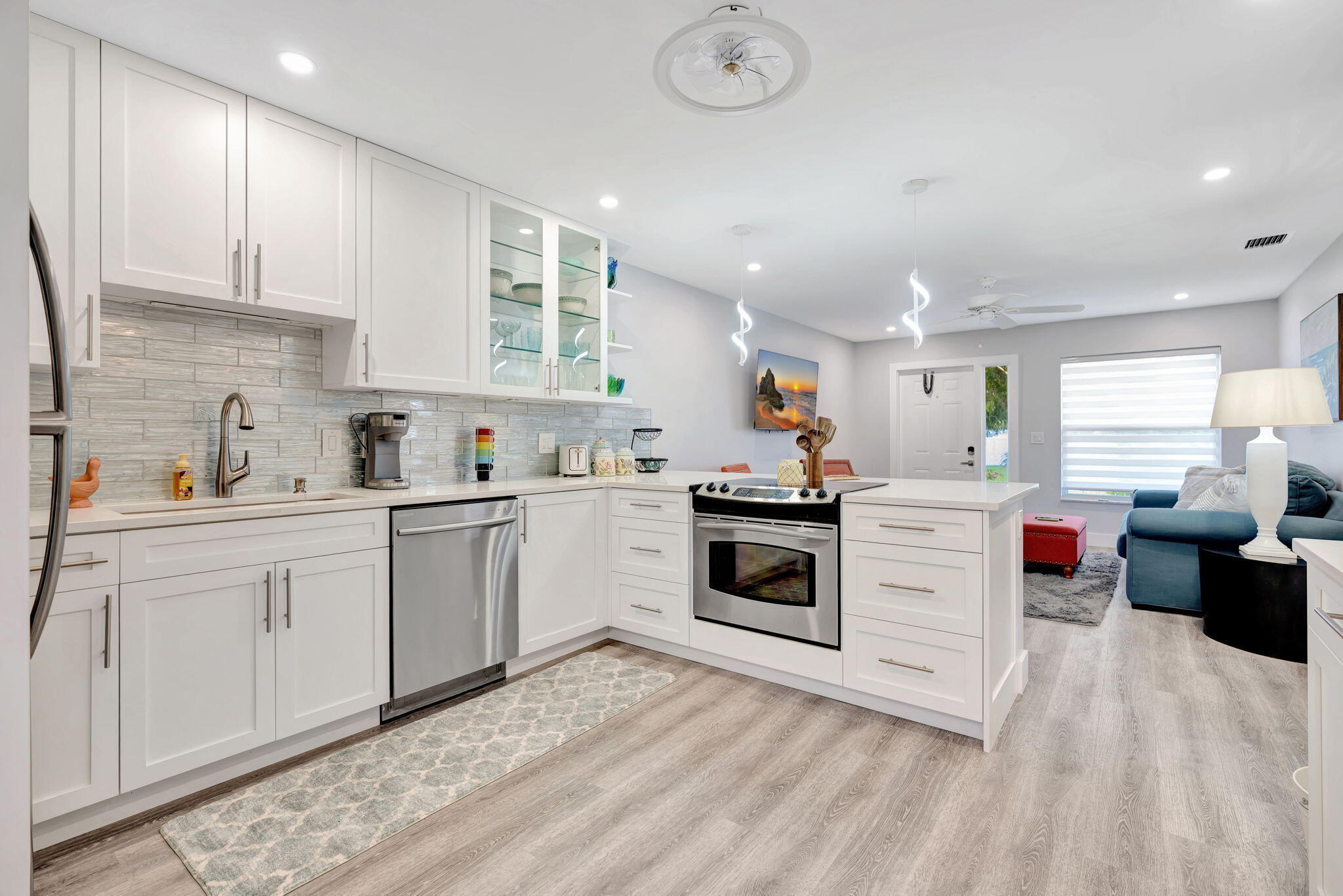 1125 Stillwater Drive