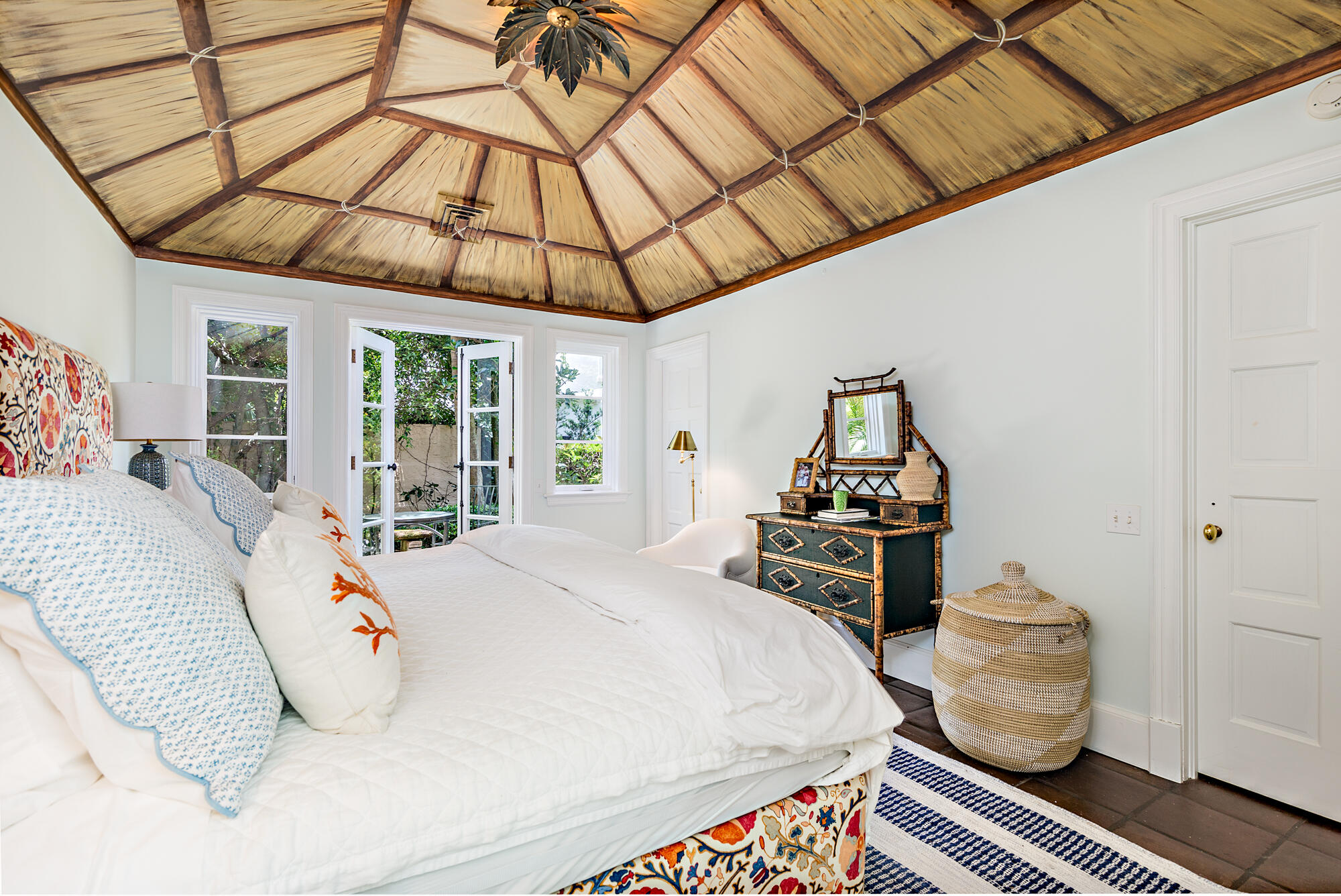 ROYAL PARK ADD TO P B IN - Residential