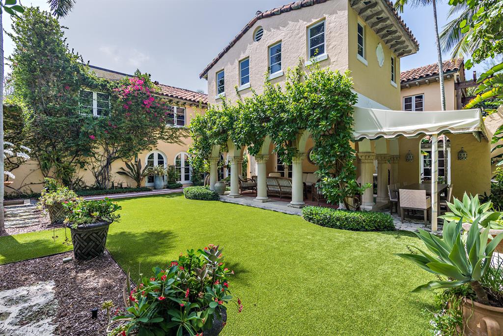 ROYAL PARK ADD TO P B IN - Residential