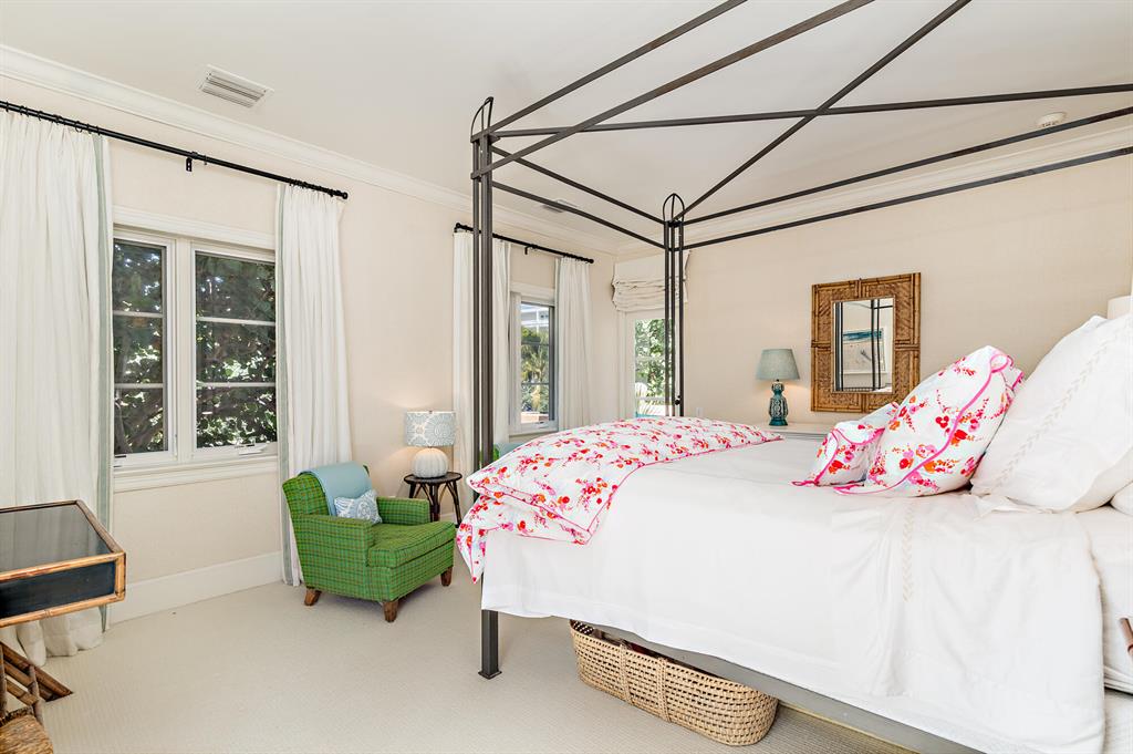 ROYAL PARK ADD TO P B IN - Residential