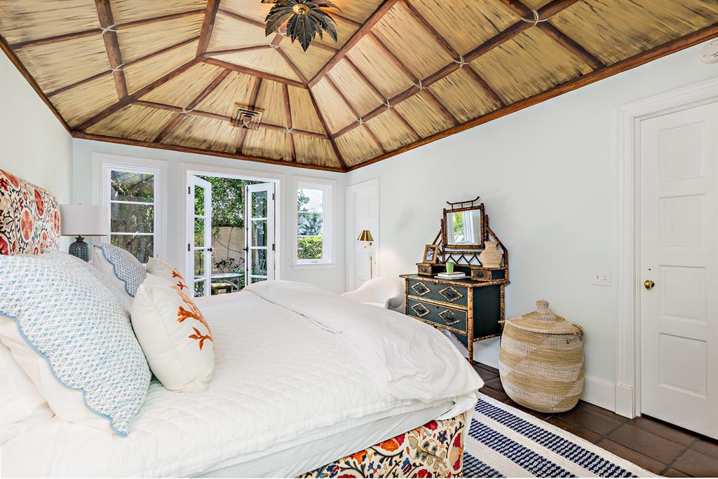 ROYAL PARK ADD TO P B IN - Residential