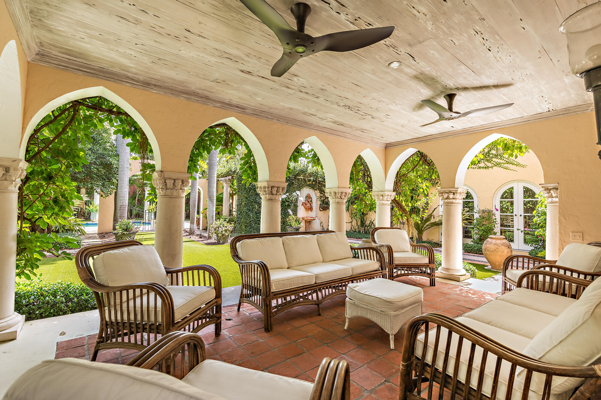 ROYAL PARK ADD TO P B IN - Residential