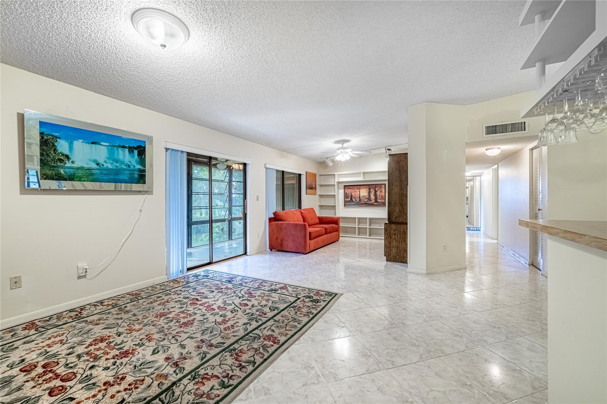 7612 Ashmont Cir 7612